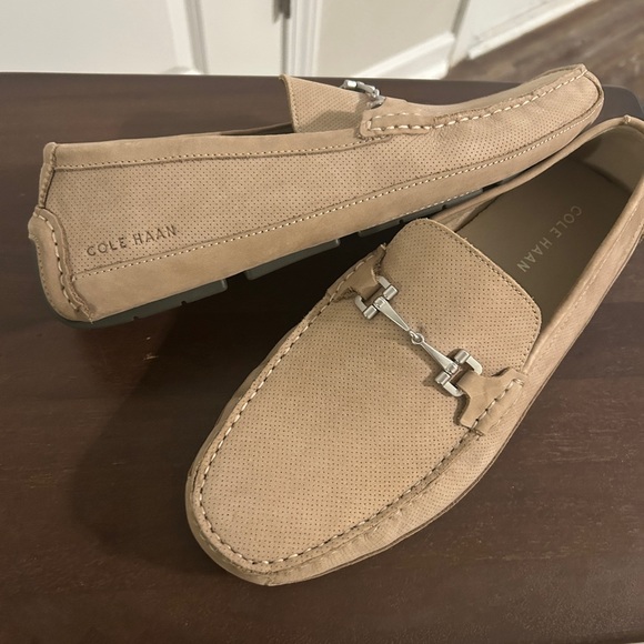 Cole Haan Men\'s Beige Slip-On Loafers